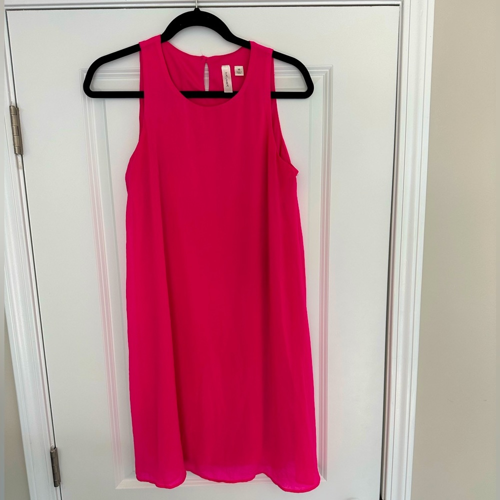 Bright pink flowy shift dress